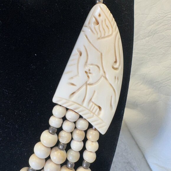 Vintage Carved Tribal Beaded Necklace Intricate Elephant Pendants & Multi-Strand - Picture 3 of 9
